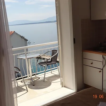Komfortables Mit Meerblick Apartment Zivogosce